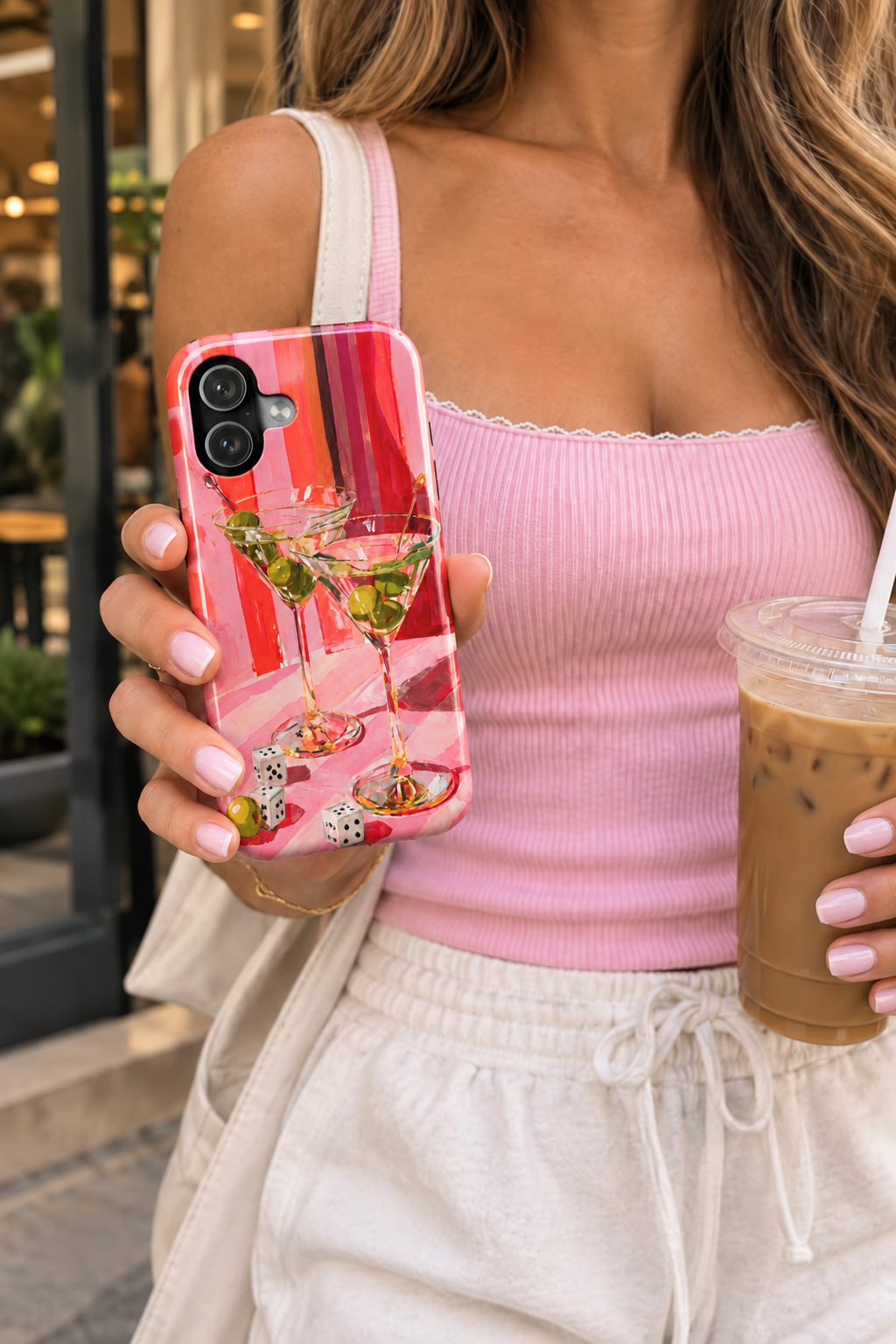 TON TÉLÉPHONE FAIT PARTIE DE LA TENUE